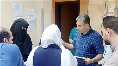 مدير الطب العلاجي يتفقد الخدمات الصحية والعلاجية بمستشفى الضبعة | صور