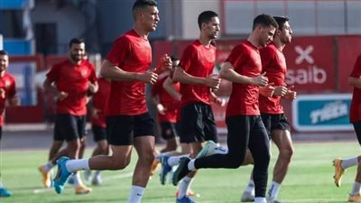 بسبب كثرة الغيابات.. قمصان يحذر لاعبي الأهلي من المصري بالسلوم 