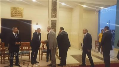 طارق شوقي وياسر القاضي يقدمان واجب العزاء في وزير الصناعة الأسبق | فيديو