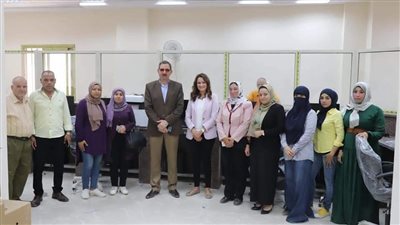 بدء تدريب العاملين بالمركز التكنولوجي الجديد بالحوامدية| صور