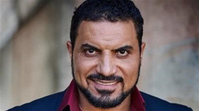 فنان مصري بـ هوليوود: نفسى اشتهر في بلدي|فيديو