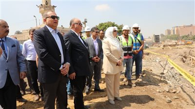 محافظ القاهرة يتفقد مشروع الطيبي بالسيدة زينب