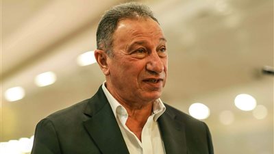 الخطيب ولجنة التخطيط للكرة يجتمعان بلاعبي الأهلي اليوم