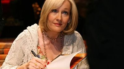 برحلة في القطار.. كيف تحولت مؤلفة 