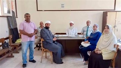 الوكيل الشرعي للإسكندرية يتفقد لجان امتحان النحو للقسم الأدبي بسموحة