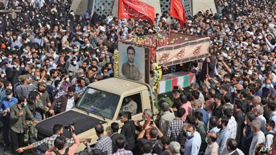 العشاء المسموم.. مصادر إيرانية تتهم إسرائيل باغتيال عالمين نوويين 