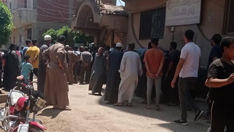 تجمع الاهالى بعد