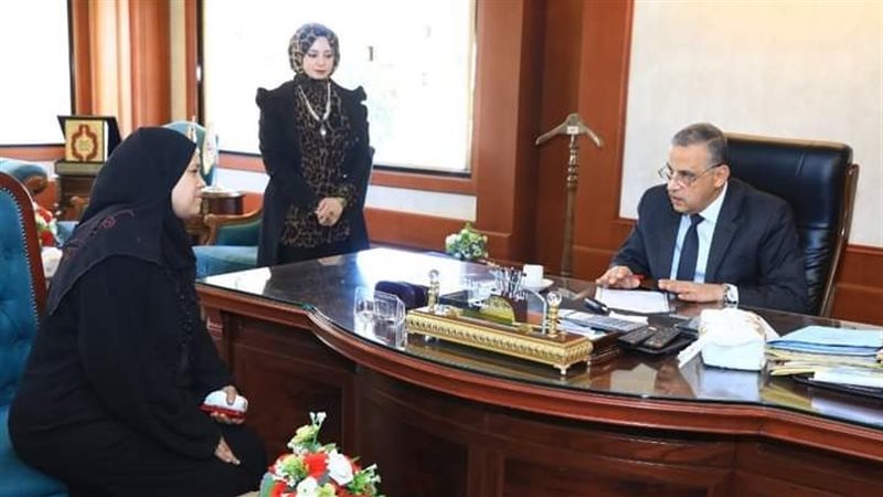 محافظ سوهاج ونائبه