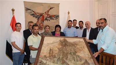 مالك لوحة عبد الهادي الجزار: عثرت عليها فى مخزن خردة وعليها تراب | فيديو