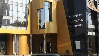 وزارة الرياضة تشكل لجنة لكشف حقيقة مديونية الـ600 مليون على اتحاد الكرة