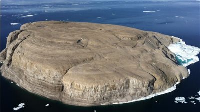 بعد نزاع دام 49 عاما.. انتهاء حرب الويسكي بين كندا والدنمارك