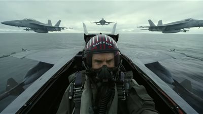Top Gun يحتل المركز الأول كأكثر فيلم تحقيقا للإيرادات على المستوى المحلي