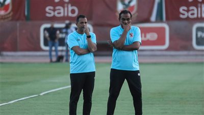 محاضرة ختامية للاعبي الأهلي قبل مواجهة أيسترن كومباني