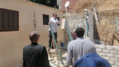 تنفيد 4 إزالات فورية لمبان مخالفة بأبو حماد في الشرقية 