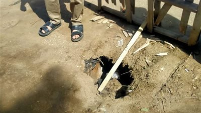 إصلاح وردم هبوط أرضى بمنيل شيحة في الجيزة | صور