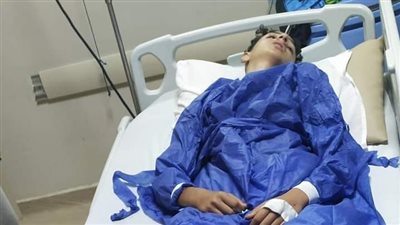 تعرض نجل الفنان منير مكرم لحادث ونقله للمستشفى | صور