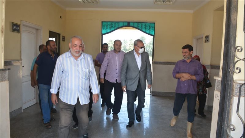 محافظ القليوبية خلال