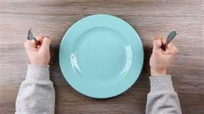 تفسير حلم الجوع في المنام وعلاقته بالحرص والوحدة والمال الكثير 