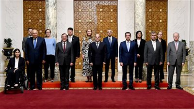 بسام راضي: الرئيس يؤكد لوزراء دول منتدى غاز شرق المتوسط أن التأثر الحالي لقطاع الطاقة عالميا رسخ الرؤية الإستراتيجية الثاقبة بتأسيس المنتدى منذ سنوات.. وموارد الغاز دافع للتعاون والسلام والتنمية