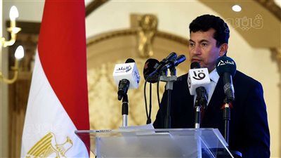 أشرف صبحي: تخرج 150 شابا من منحة ناصر للقيادة يمثلون 56 دولة في 5 قارات