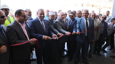 رئيس جامعتي الأزهر ودمياط يفتتحان مستشفى الباطنة ويضعان حجر الأساس لمركز الكلى