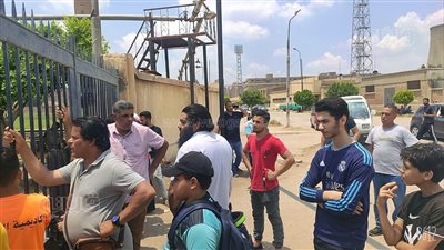 الأهالي يدعمون أبناءهم في اختبارات الناشئين بالمحلة | صور