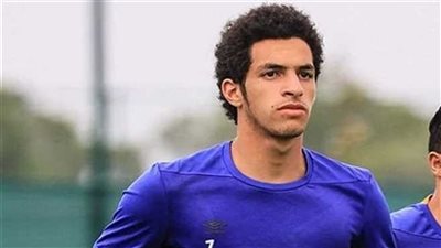 مصطفى شوبير يتصدر تويتر بعد تألقه في مباراة الأهلي وإيسترن.. ومتابعون: اسمه ظالمه