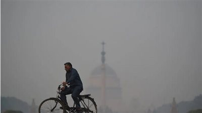 تلوث في الهواء يهدد صحة المواطنين خلال الساعات المقبلة.. تحذيرات عاجلة وتدابير وقائية من وزارة البيئة.. وتوصيات بغلق النوافذ وعدم الخروج من المنزل لمدة 48 ساعة (فيديو)