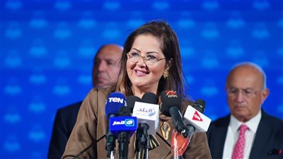 وزيرة التخطيط: الدولة تولى اهتمامًا كبيرًا بالمسئولية المجتمعية للشركات الخاصة