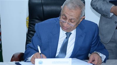 توقيع اتفاقية تعاون علمي وتقني بين الأكاديمية العربية والمركز القومي للبحوث