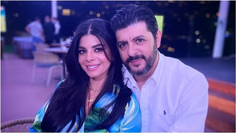طوني عيسى وزوجته