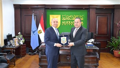 رئيس جامعة الإسكندرية يستقبل سفير المملكة الأردنية الهاشمية بالقاهرة