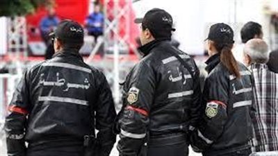 القبض على قيادي بالنهضة ومستشار حكومي بتهمة غسيل أموال في تونس