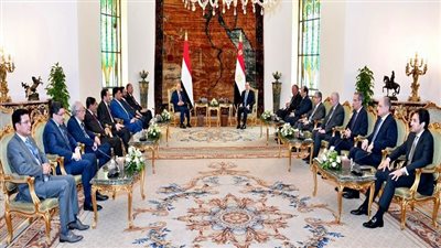  الرئاسة فى أسبوع: الرئيس يشدد على أهمية المضي قدمًا في العملية السياسية فى اليمن بنوايا مخلصة هدفها مصلحة الوطن في المقام الأول.. ويستقبل رئيسة المفوضية الأوروبية ووزراء دول منتدى غاز شرق المتوسط 