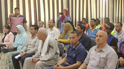  وحدة السكان بأسيوط تنظم لقاءات عن 