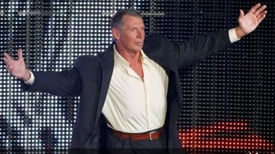 نهاية درامية لأسطورة المصارعة الحرة.. والسبب امرأة