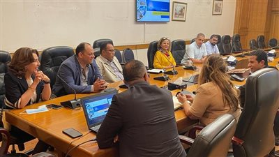 التصديري للصناعات الغذائية يشارك فى تطوير صناعة العسل 