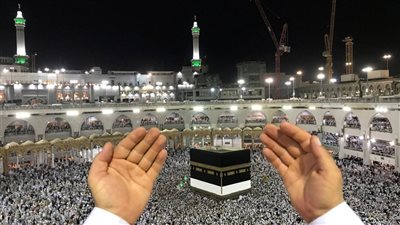 بدء تفويج حجاج بيت الله الحرام من المدينة المنورة إلى مكة المكرمة | فيديو