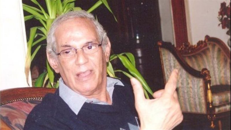 الشاعر الغنائى محمد