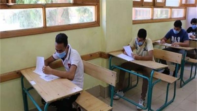امتحانات الصفين الأول