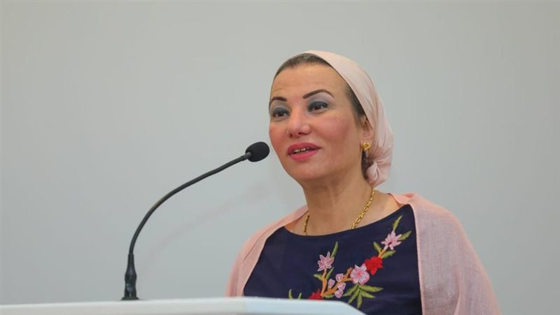  الدكتورة ياسمين
