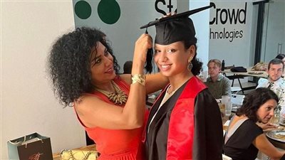 رانيا يوسف تحتفل بتخرج ابنتها من المدرسة: أحلى وأجمل يوم في عمري