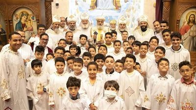 الأنبا ميخائيل يرسم 40 شماسا في عيد أبو سيفين بمنطقة القبة