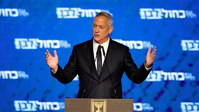 وزير دفاع الاحتلال يهدد طهران برد قوي حال المساس بالإسرائيليين