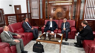 سعفان يصل الجزائر للمشاركة في اجتماع رابطة المجالس الاقتصادية والاجتماعية العربية