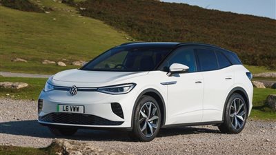 فولكس فاجن تكشف عن أحدث أفراد عائلة سيارتها ID.4 الكهربائية