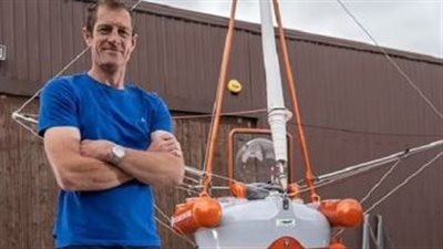 بأصغر قارب في العالم.. بريطاني يعتزم عبور المحيط الأطلسي