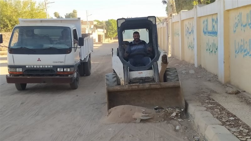 حملة لإزالة المخلفات