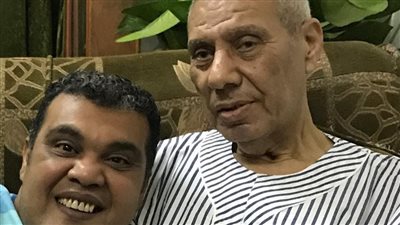 وفاة والد الفنان أحمد فتحي 