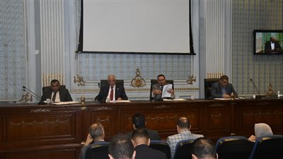 زراعة البرلمان: الظروف الراهنة تتطلب التوسع في المحاصيل الإستراتيجية والزيتية